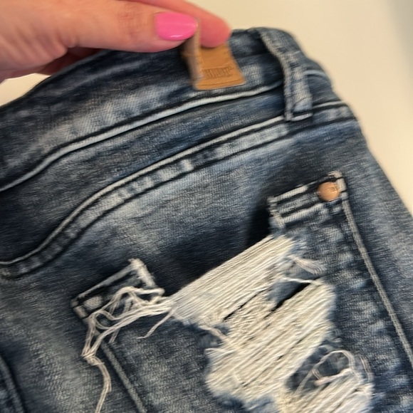 Judy Blue Relaxed Fit Raw Hem Classic Casual Skinny Jeans Size 9/29 - Picture 7 of 9